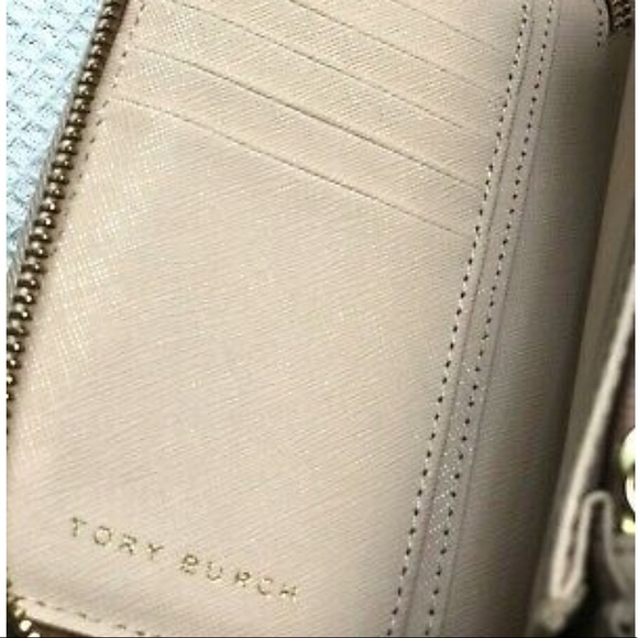 Tory Burch York Multitask Ziparound Wristlet -Pink - Picture 9 of 10